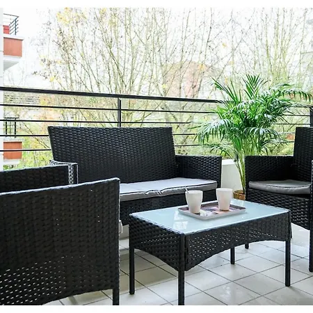 Apartment Confortable 3p Avec Terrasse, Proche Et Paris
